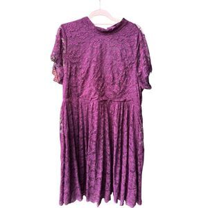 TORRID Women Skater Knee Length Dress Plus Purple Floral Lace  Sz 20